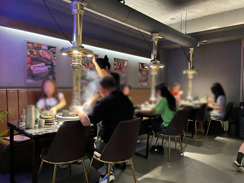 Dining hall seating with weekend evening customers