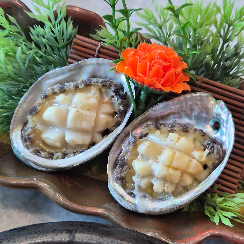 Close-up of chewy grilled abalone