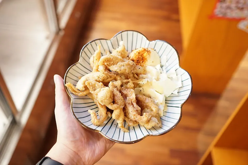간빠맥주 광안2호점 닭껍질튀김