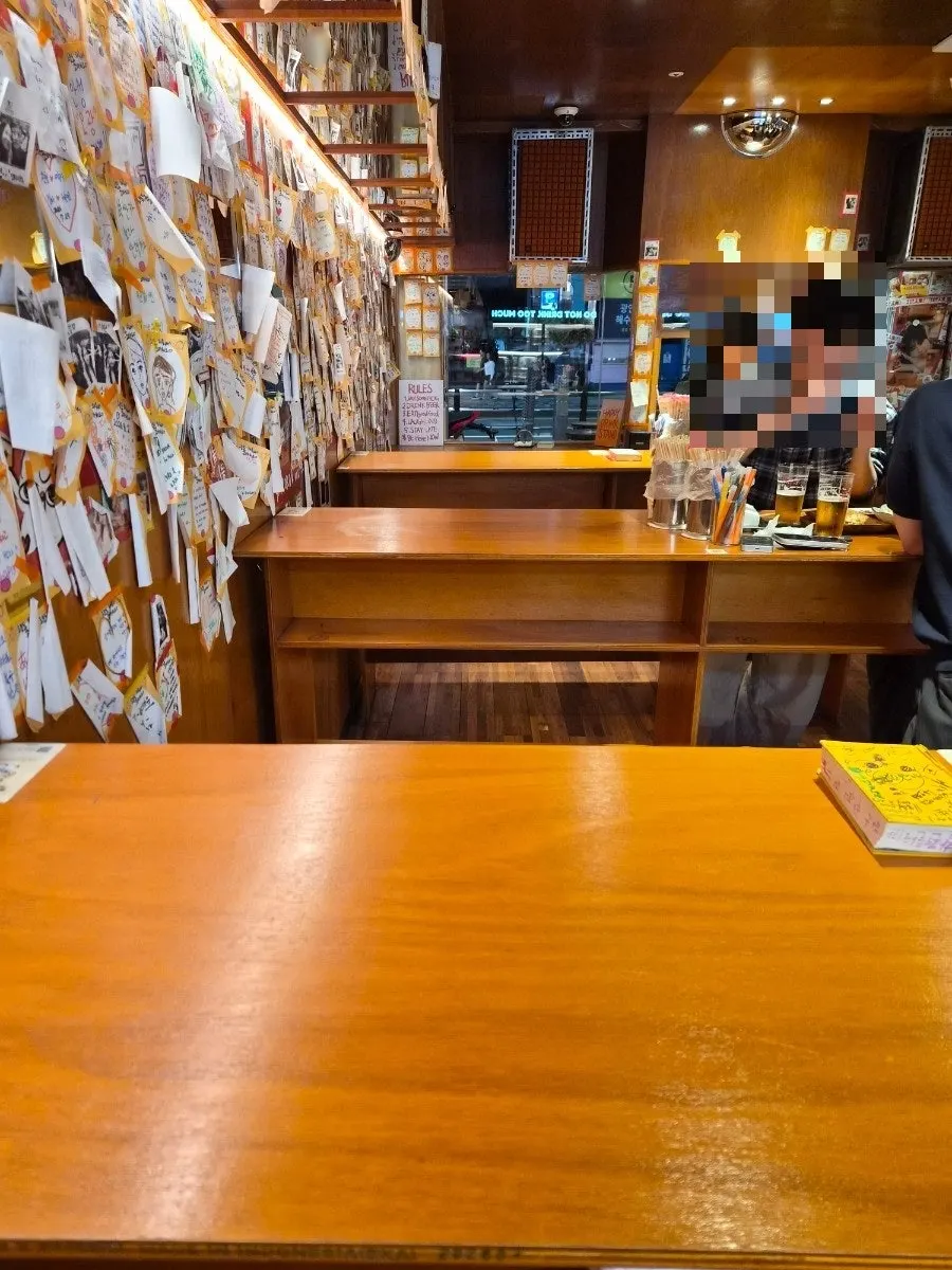 Standing table with a Japanese izakaya feel