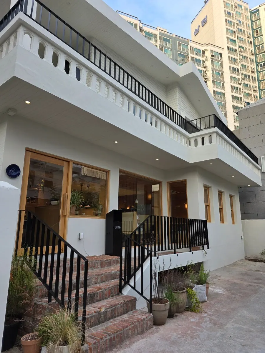 Exterior of Extra Mile in Gwangalli