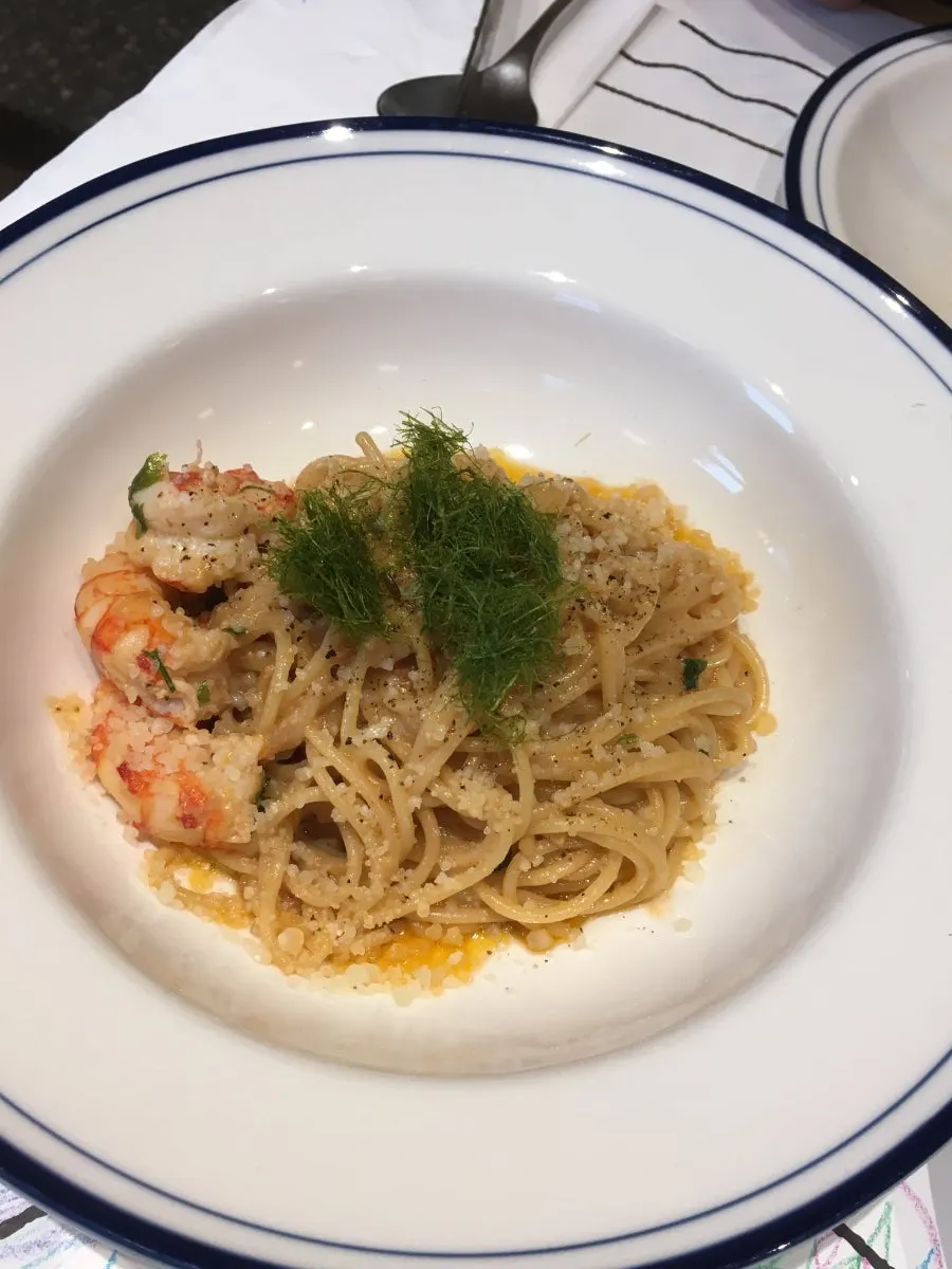 Thick shrimp bisque cream pasta