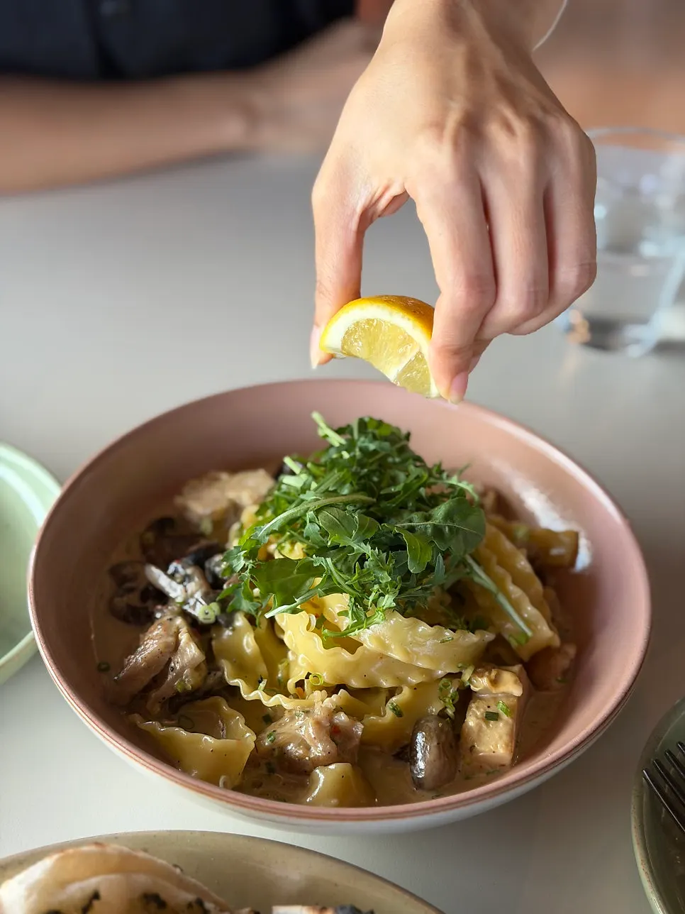 Fricassee Pasta with chicken and mini button mushrooms