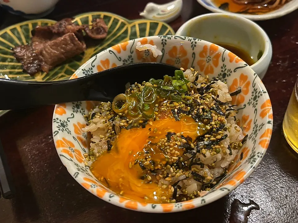 비쇼쿠 광안점 노른자밥