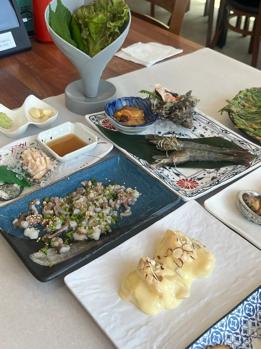 Close-up of the steamed abalone