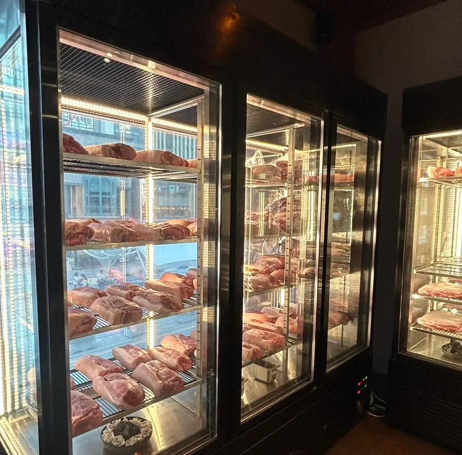 Kitchen area where the meat is pre-seared at Gwang-anmok Haeundae Branch