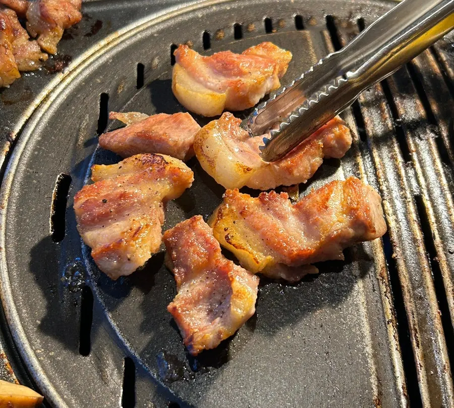 Extra order of 130g Gwang-anmok pork jowl