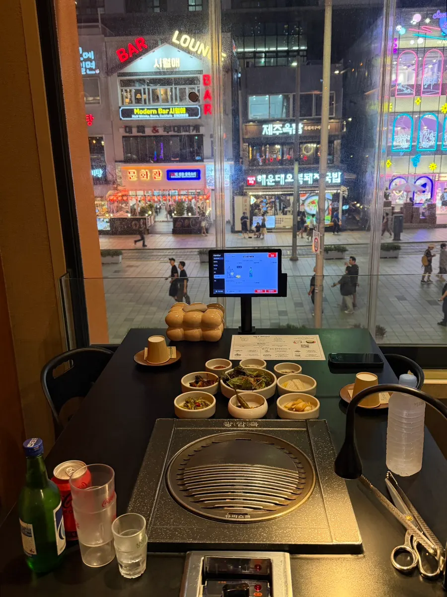해운대 구남로 아트박스 건물 2층 광안목