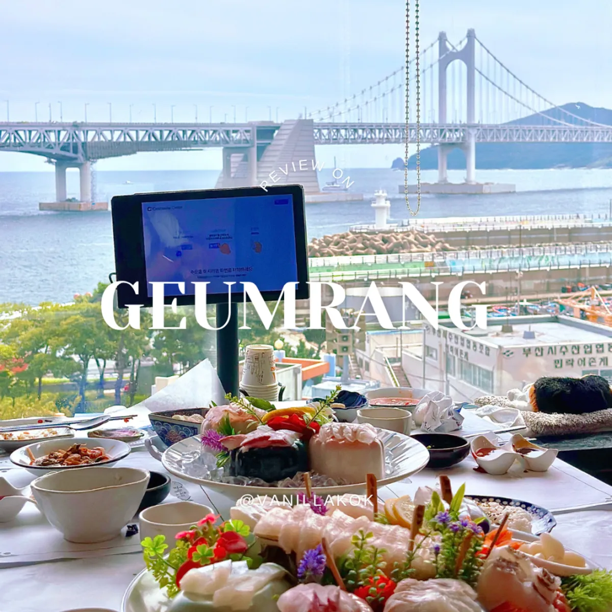Sashimi restaurant with views of Gwangan Bridge and the sea