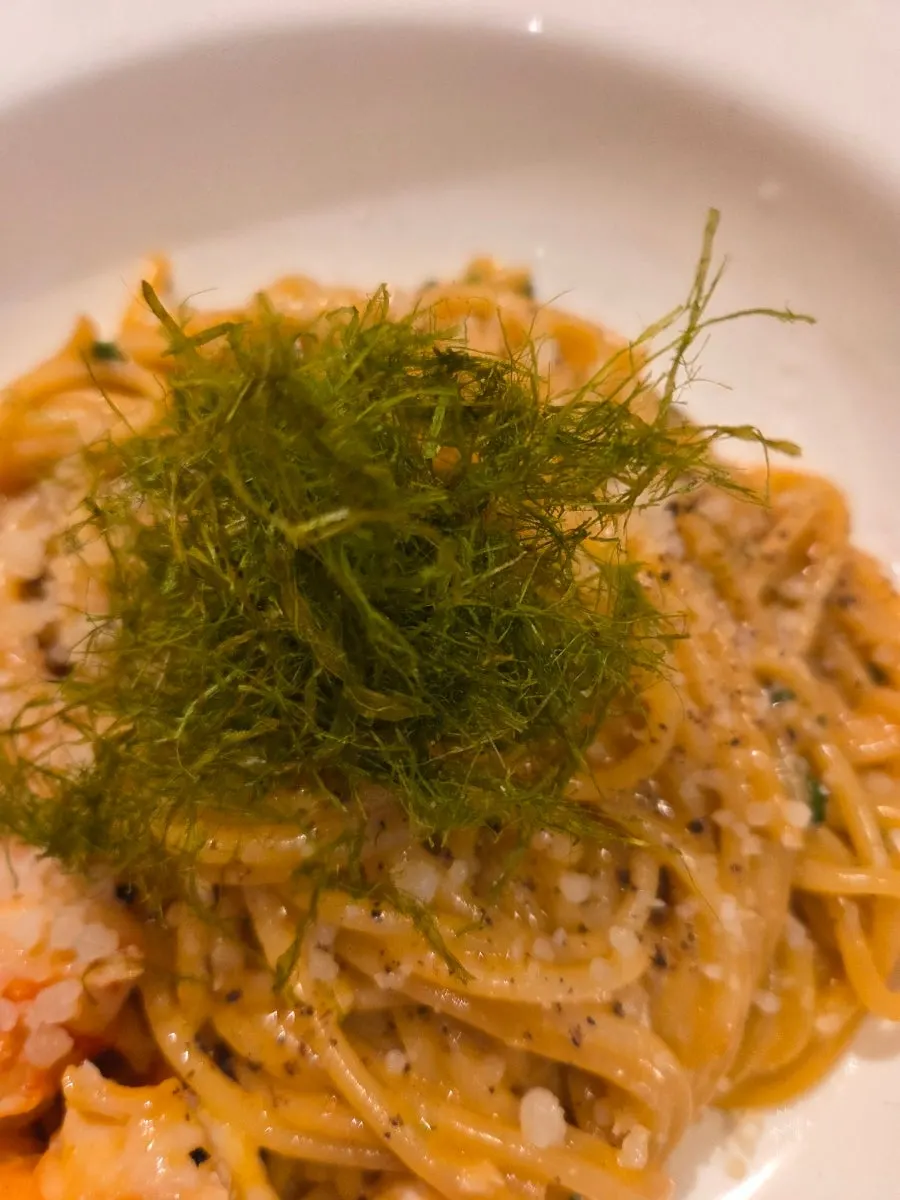 Bisque cream pasta with gamtae and cheese