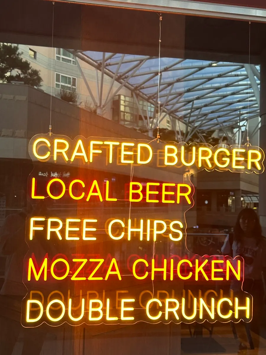 Base Burger opening-hours information