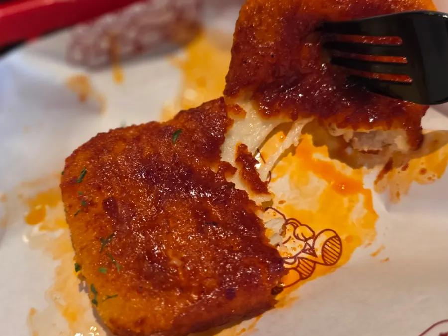 Chili Mozza Cheese Bar side dish