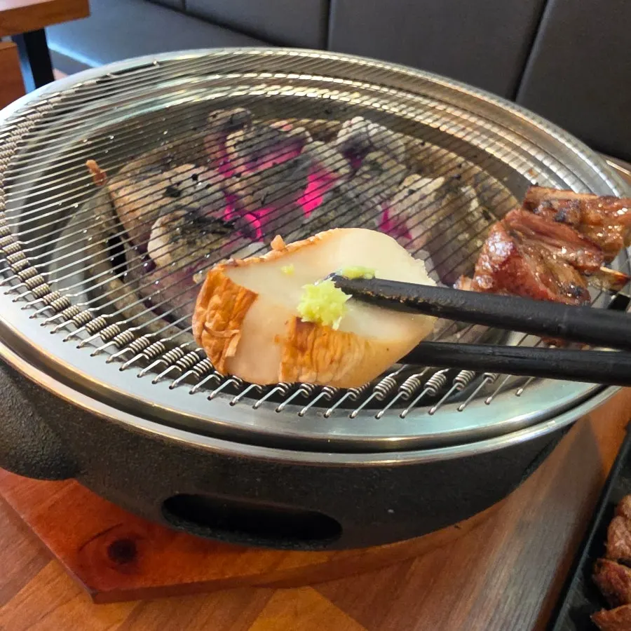 육즙이 살아있는 구운 양갈비