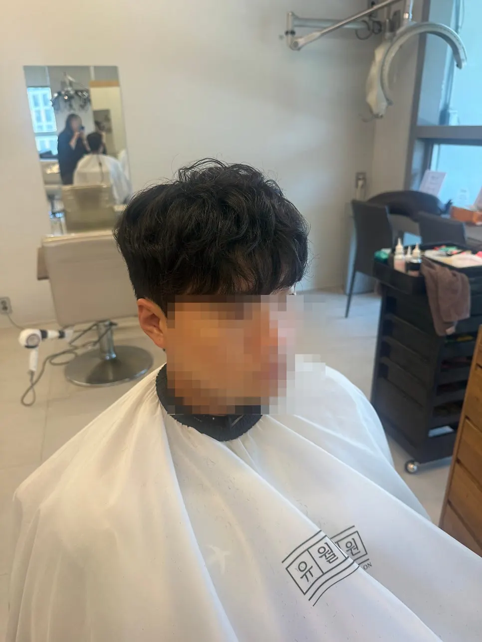Finished see-through shadow perm, front view