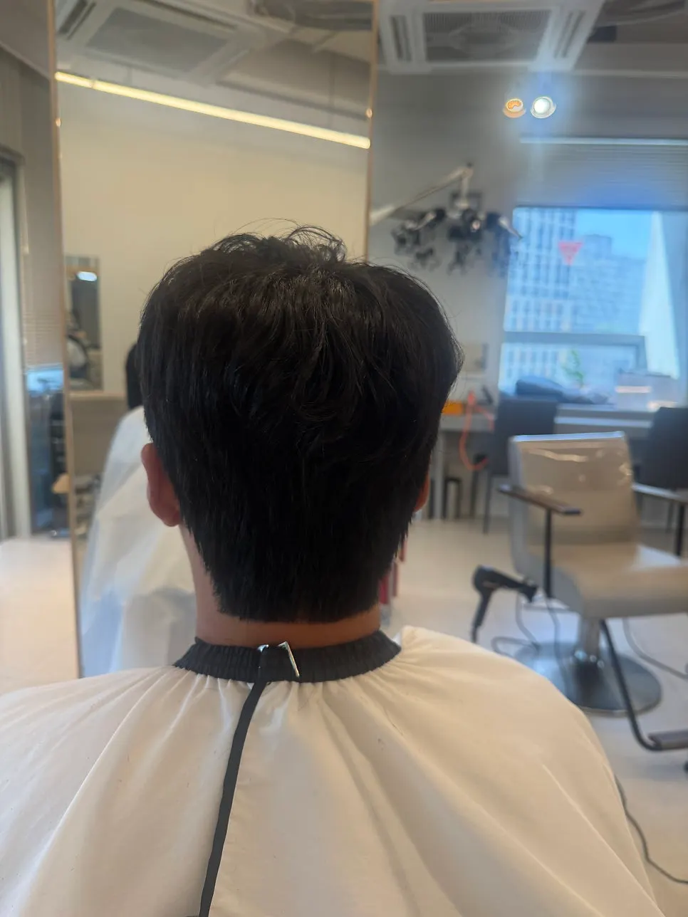 Side and back calmed down by the down perm