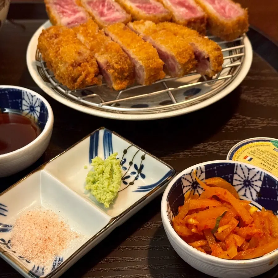 Juicy gyukatsu and pickled radish