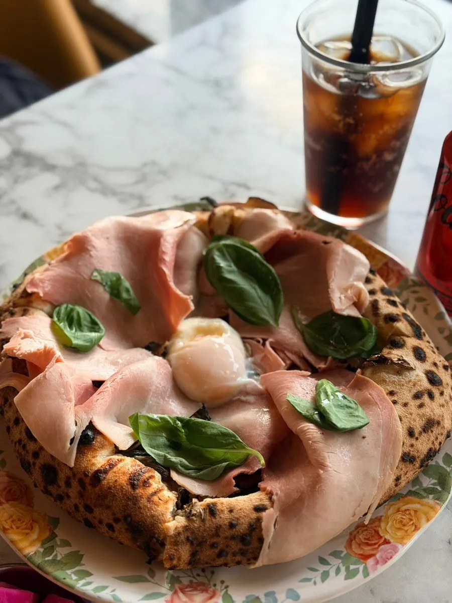 Photo of Jambon Truffle Funghi Pizza