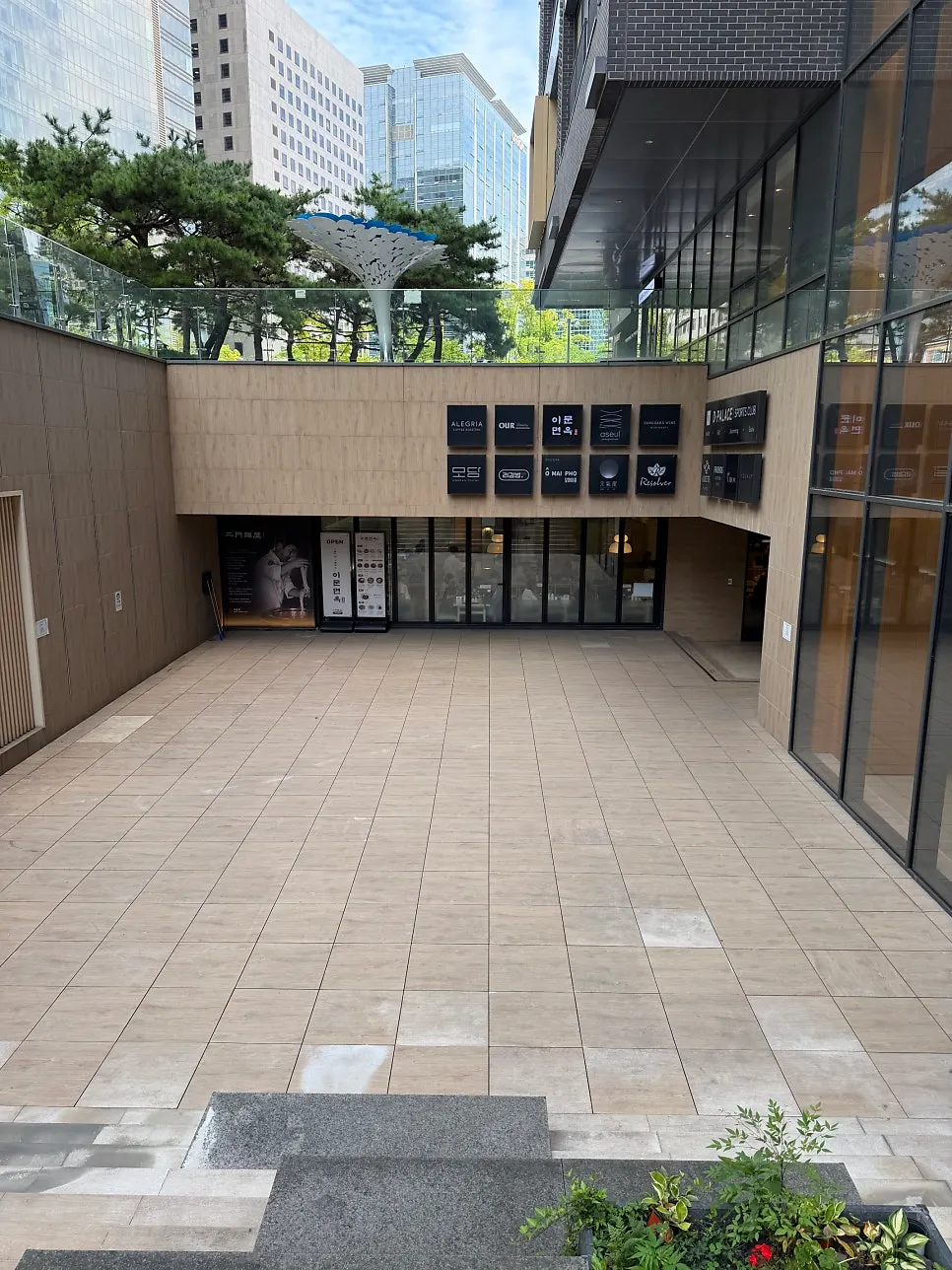 Restaurant arcade leading to Modam Dining