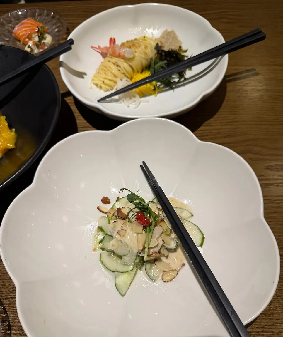 Separate chopsticks prepared for each plate