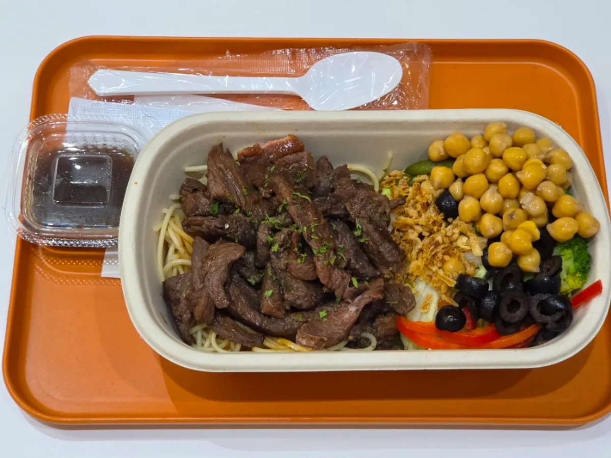 Beef Pasta Protein Box with chickpeas added, full spread