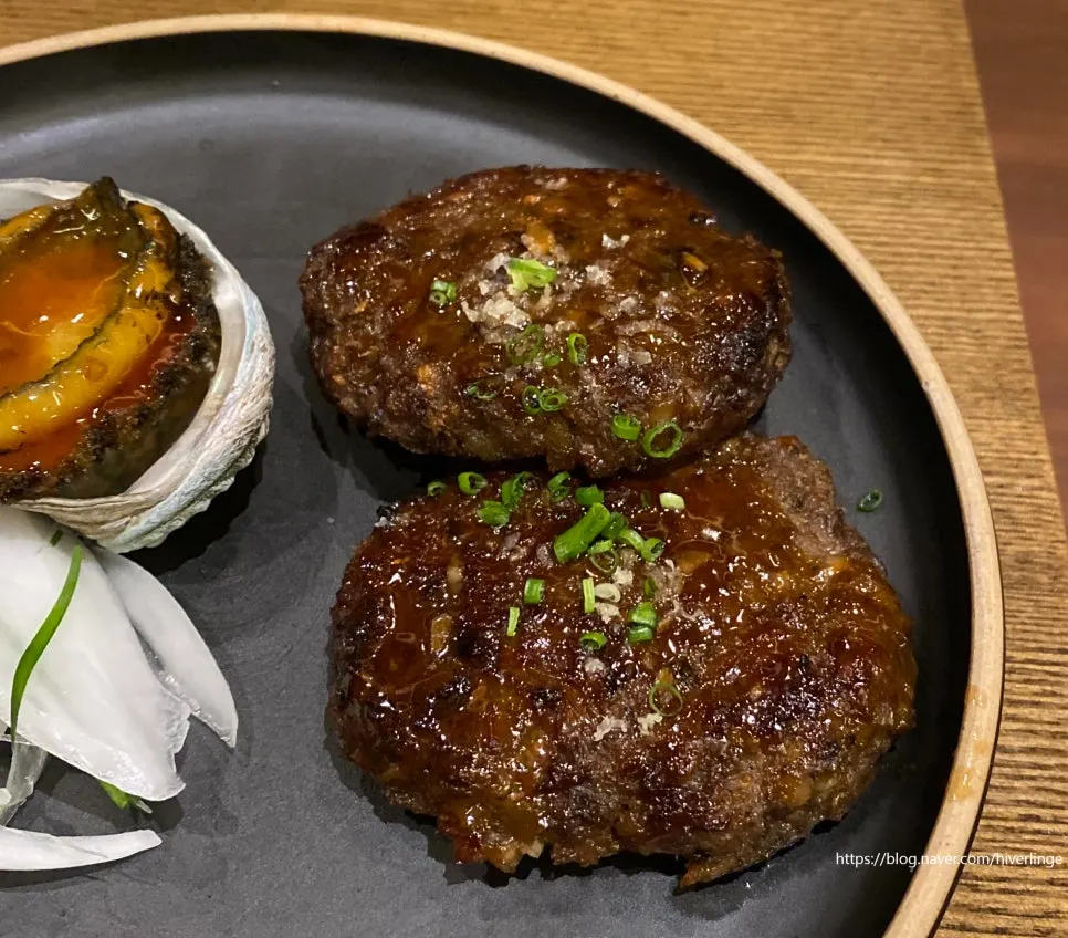 Bori-gulbi set meal with green tea