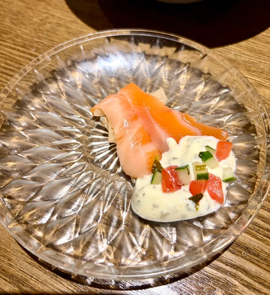 Piring cebiche salmon asap