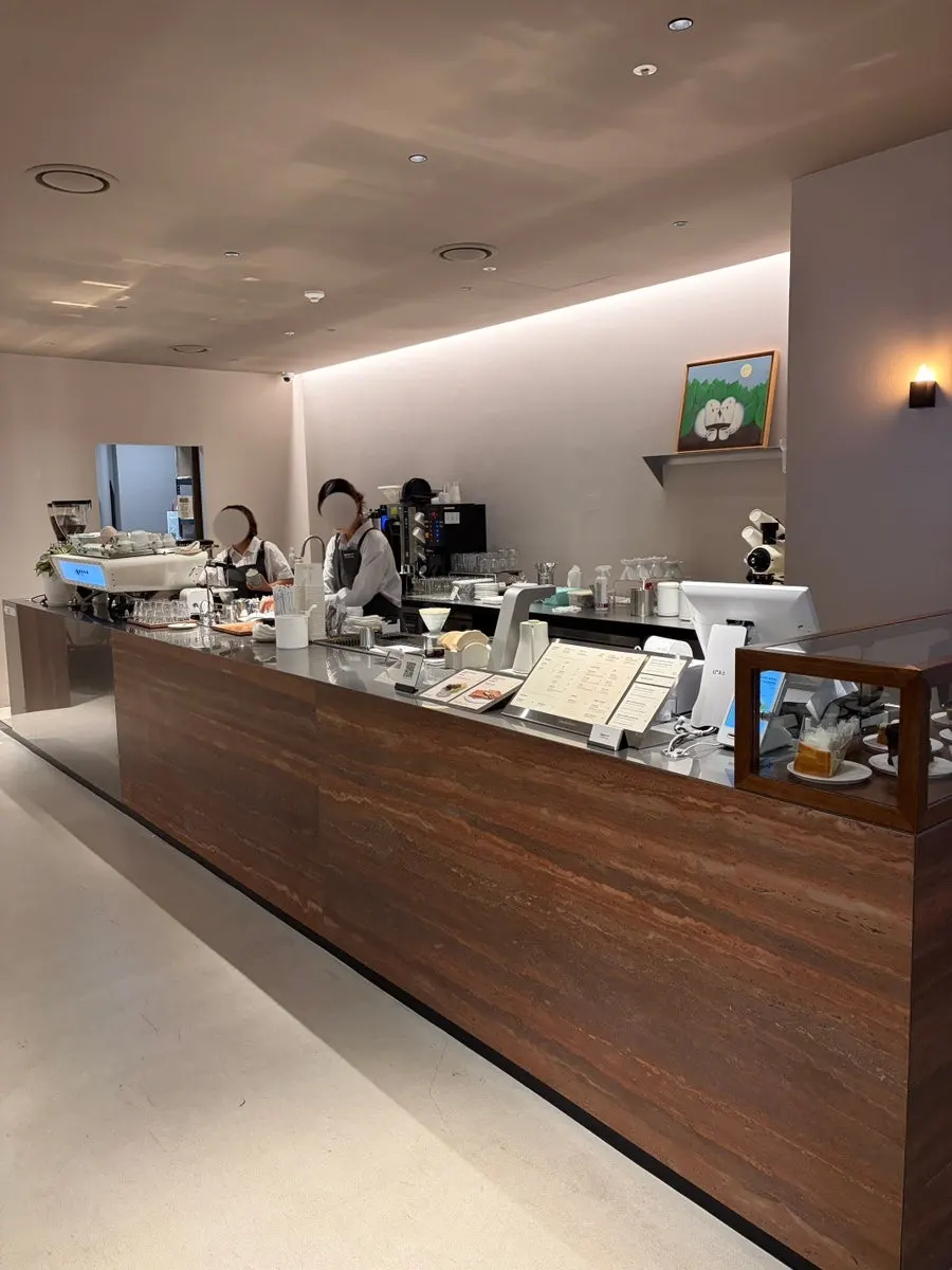 Center Coffee Gwanghwamun entrance with Blue Ribbon plaques