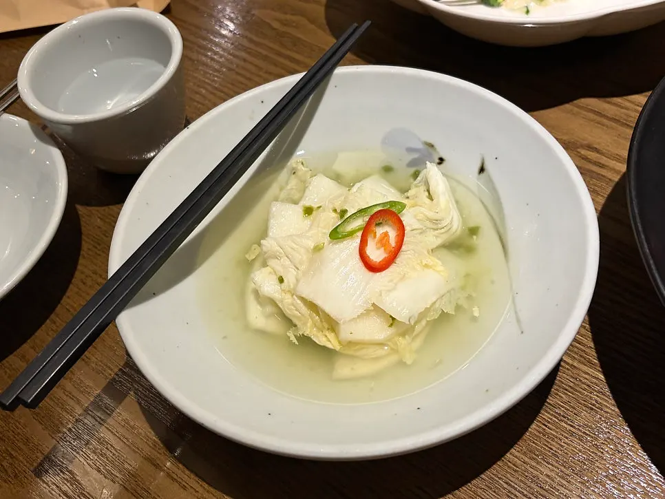 Modam Dining lunch-course dish