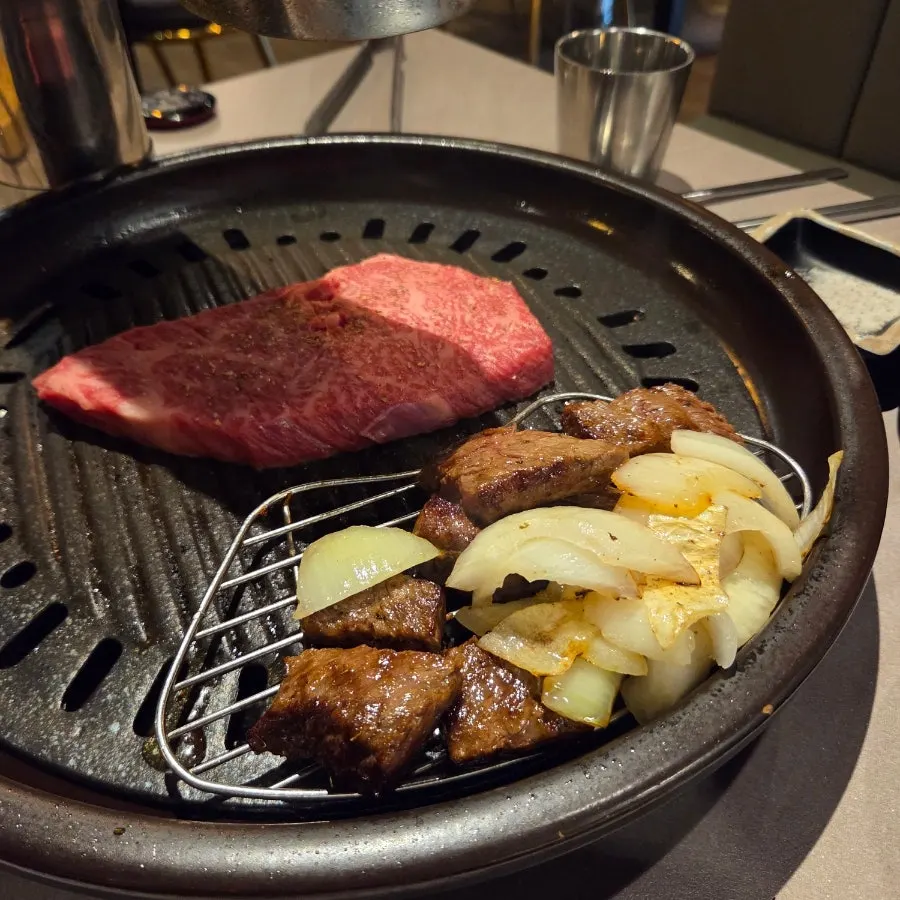 광화문등심 광화문점 밑반찬 구성