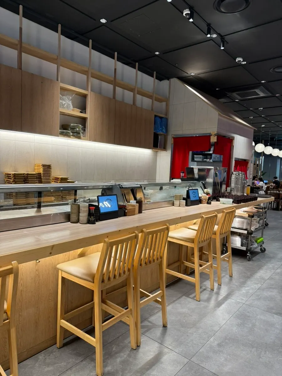 Interior atmosphere of Elephant Sushi Gwanghwamun