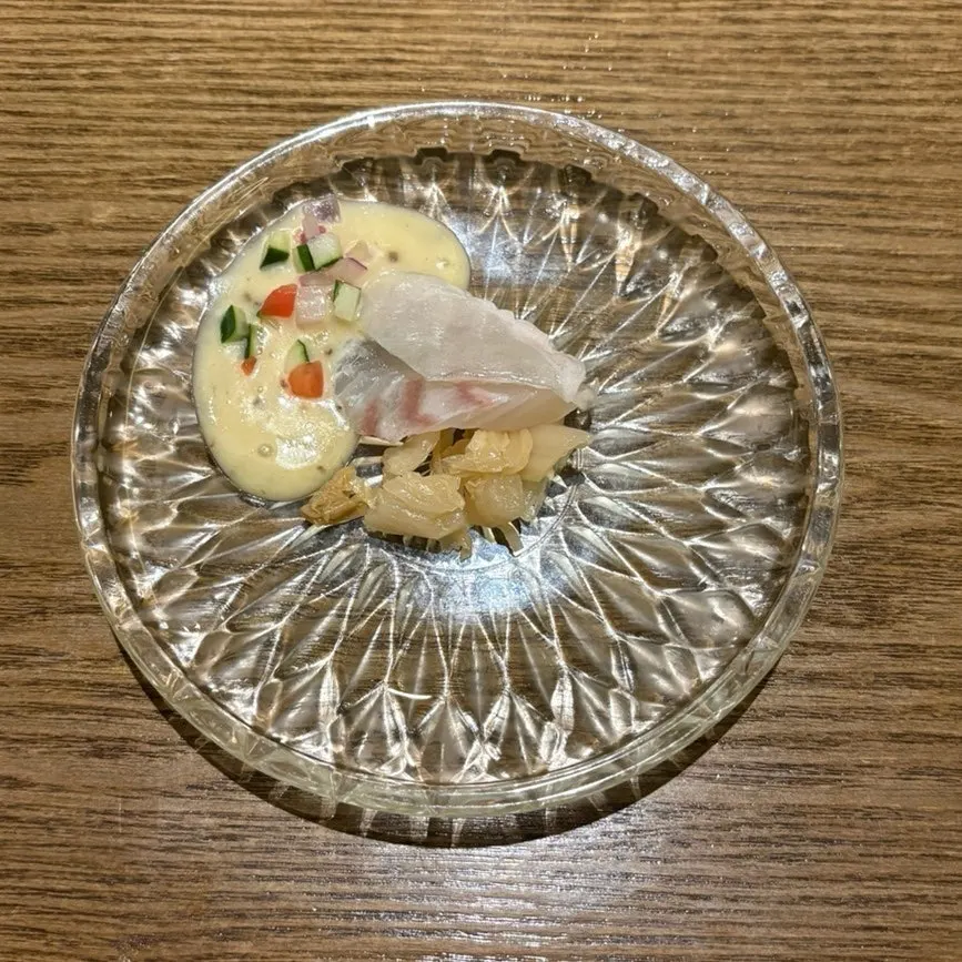 Flounder sashimi and aged kimchi dish