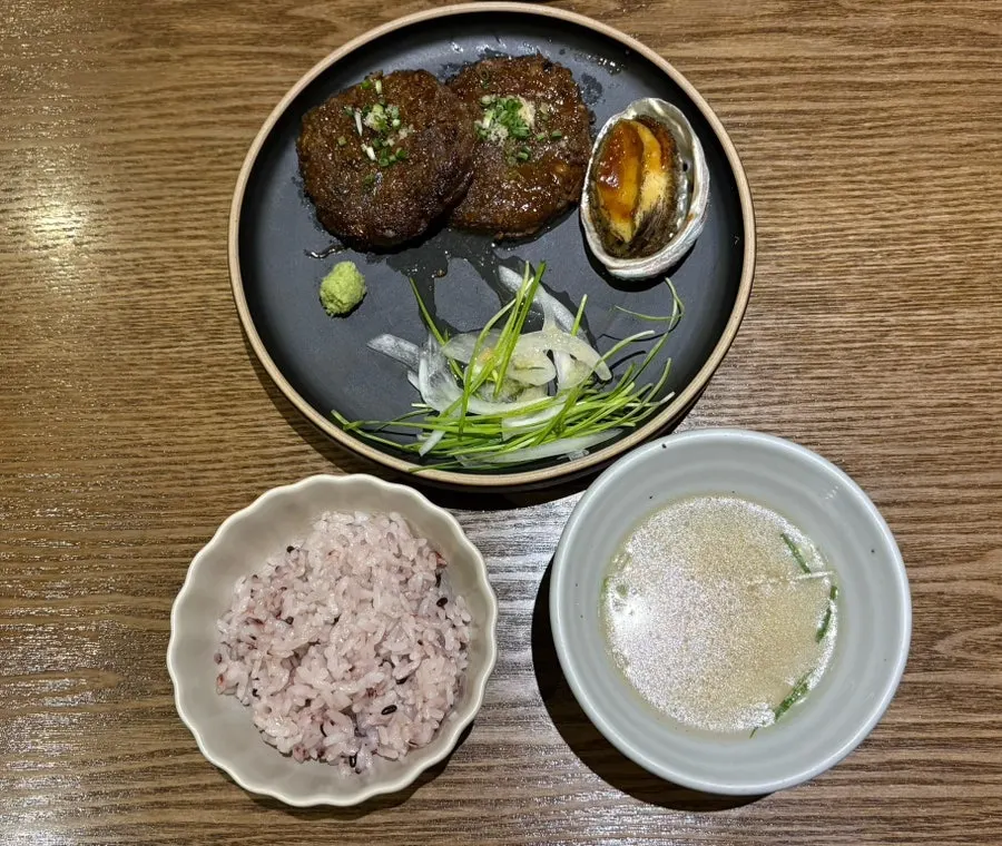 Full abalone tteokgalbi set
