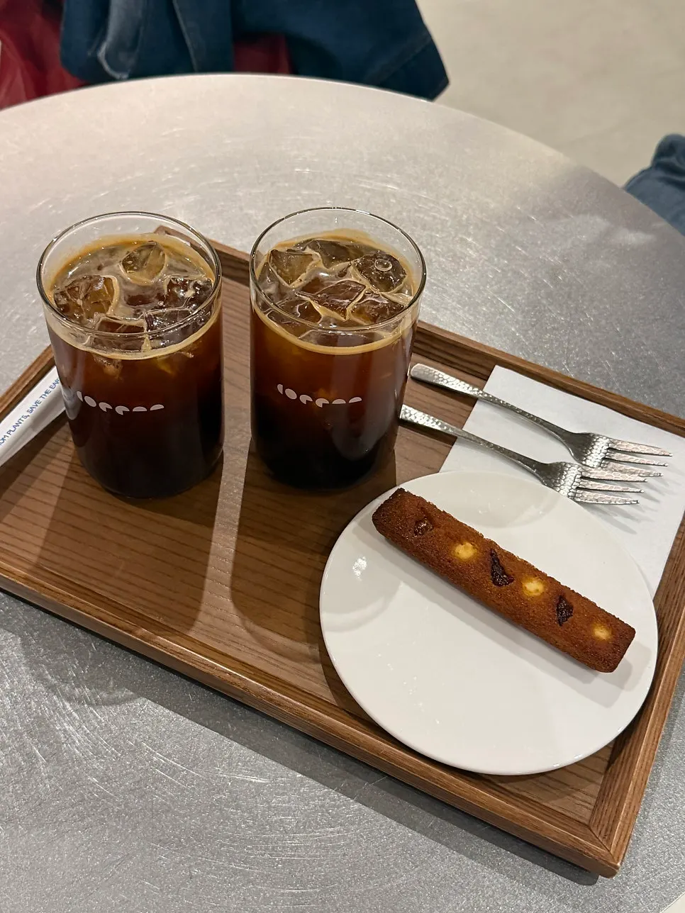 Center Coffee Blue Ribbon information