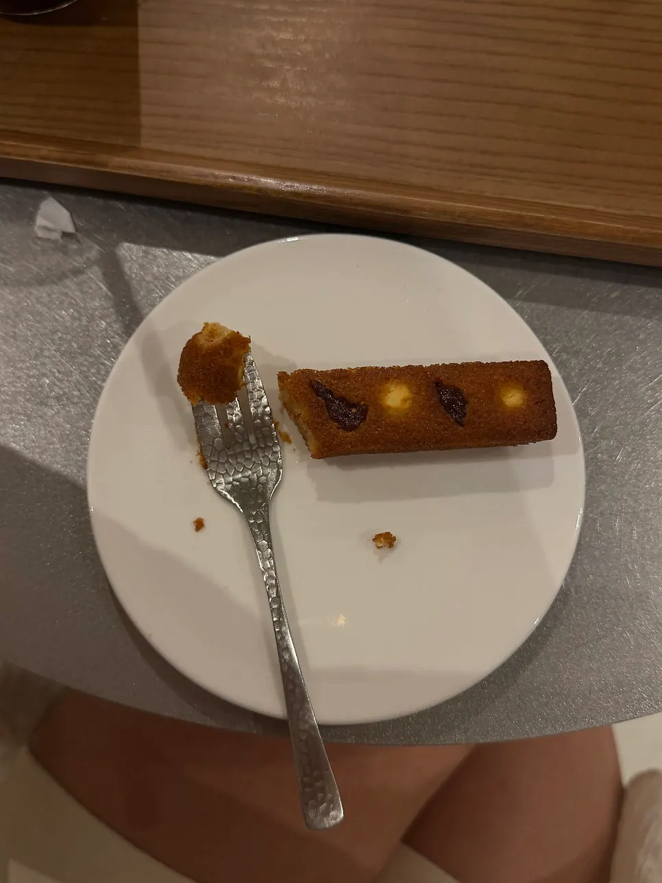 Iced Americano and fig baton financier