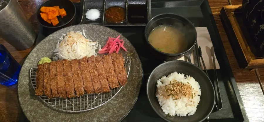 The gyukatsu set laid out on the table