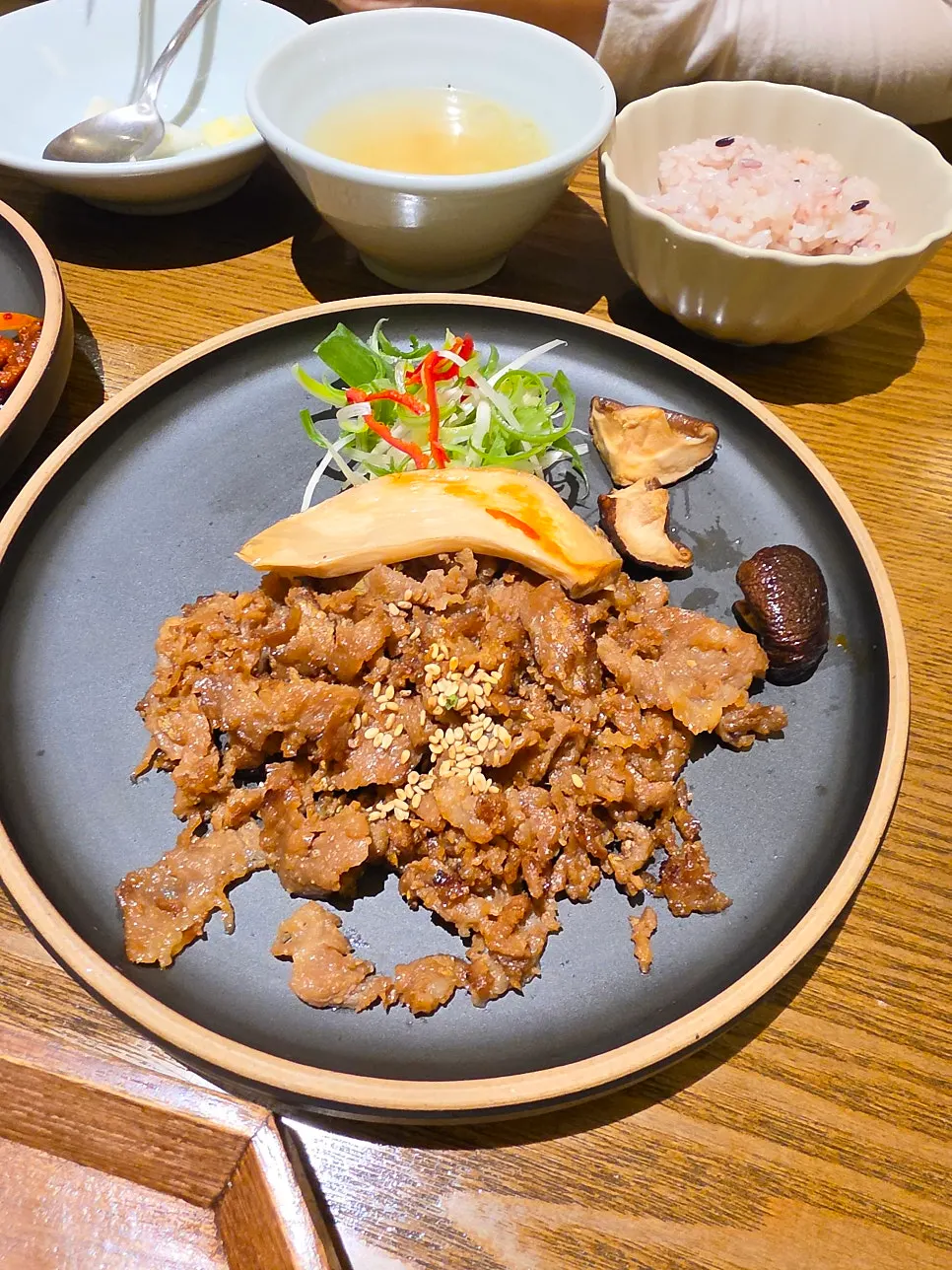 진도 대파와 바싹 불고기 정식
