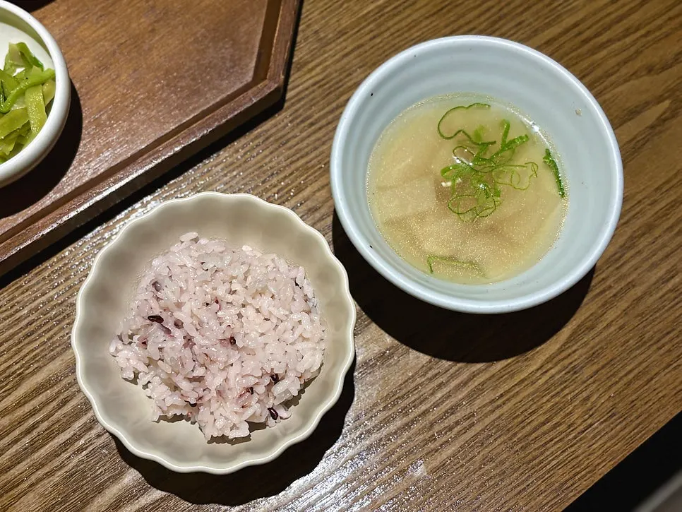 Close-up of tteokgalbi served with abalone