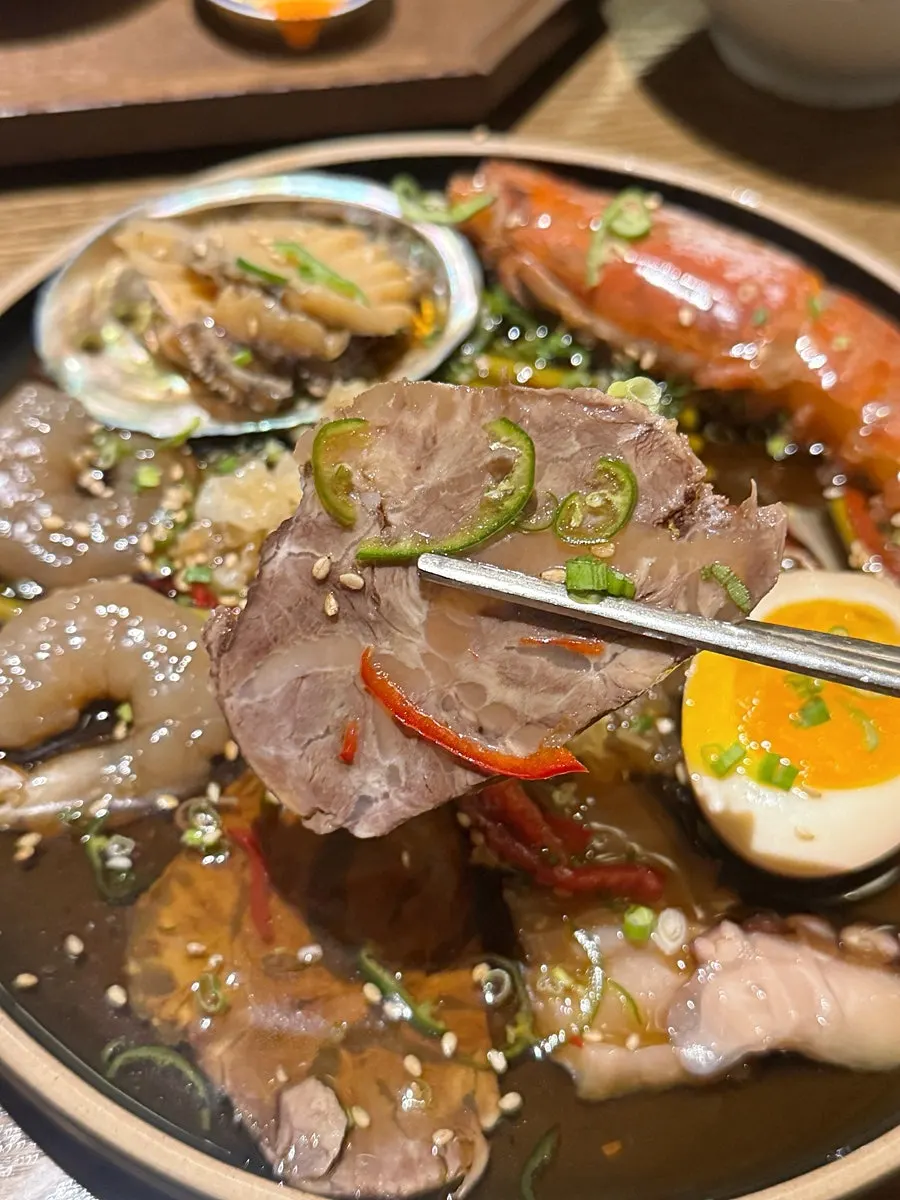 One of the courses in the Modam Dining Gwanghwamun set meal