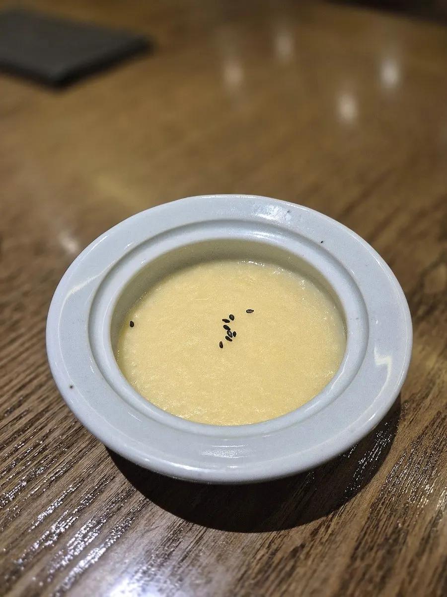 한정식 계절죽 상차림