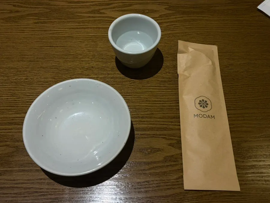 Set table at Modam Dining Gwanghwamun