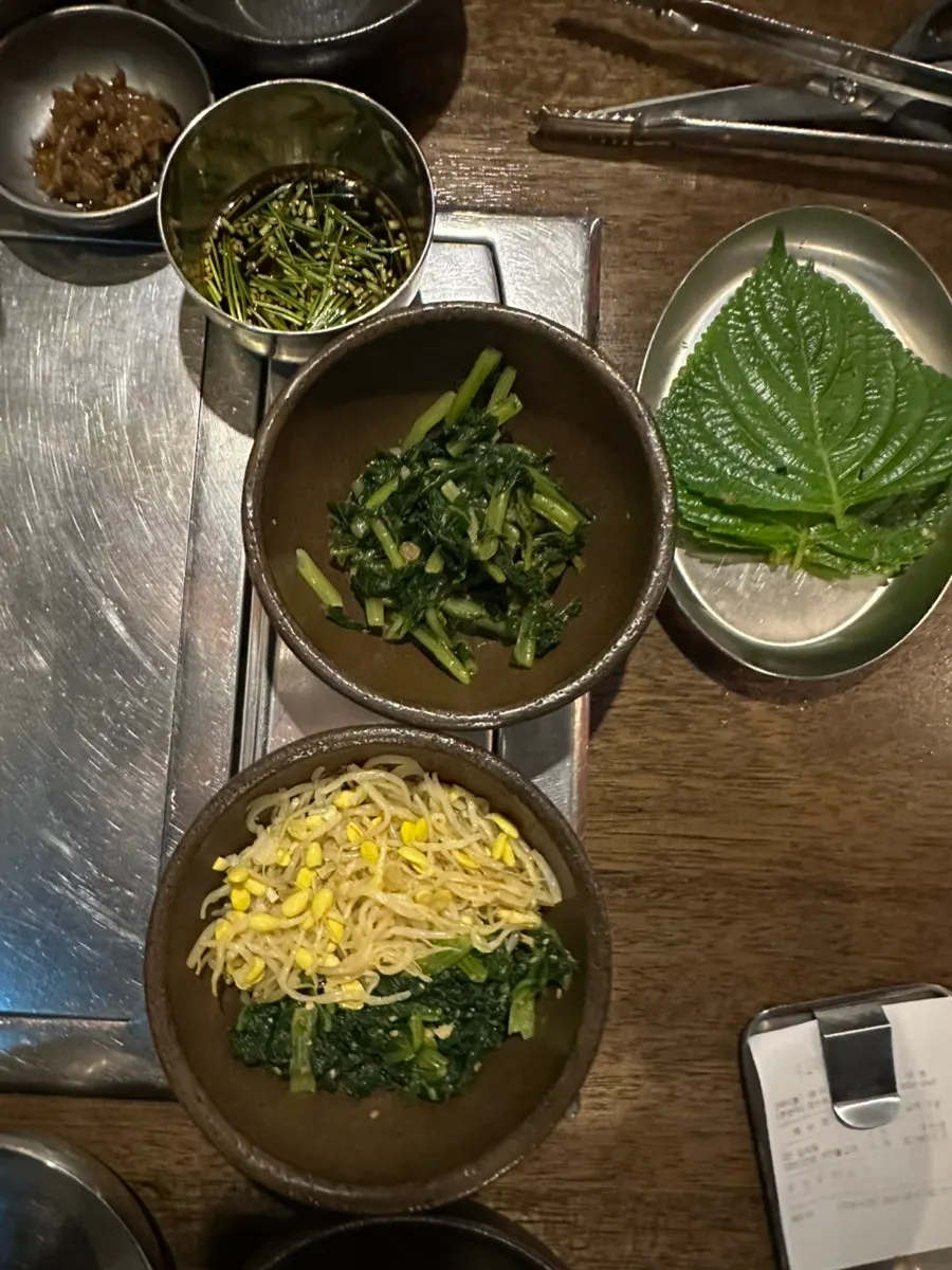Table filled with a ssambap wrap spread