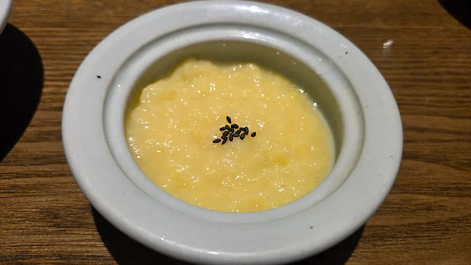 Mung bean porridge served as the first course