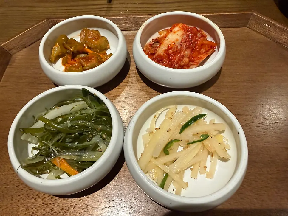 Four side dishes served with the bulgogi