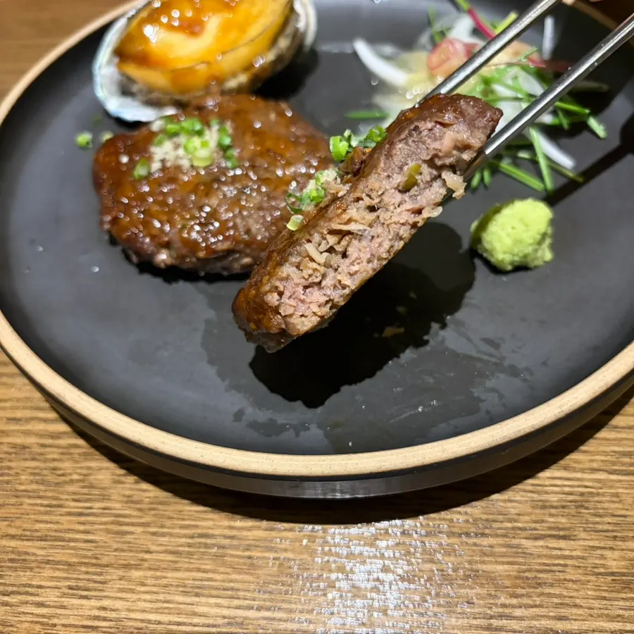 정식에 함께 나온 통전복