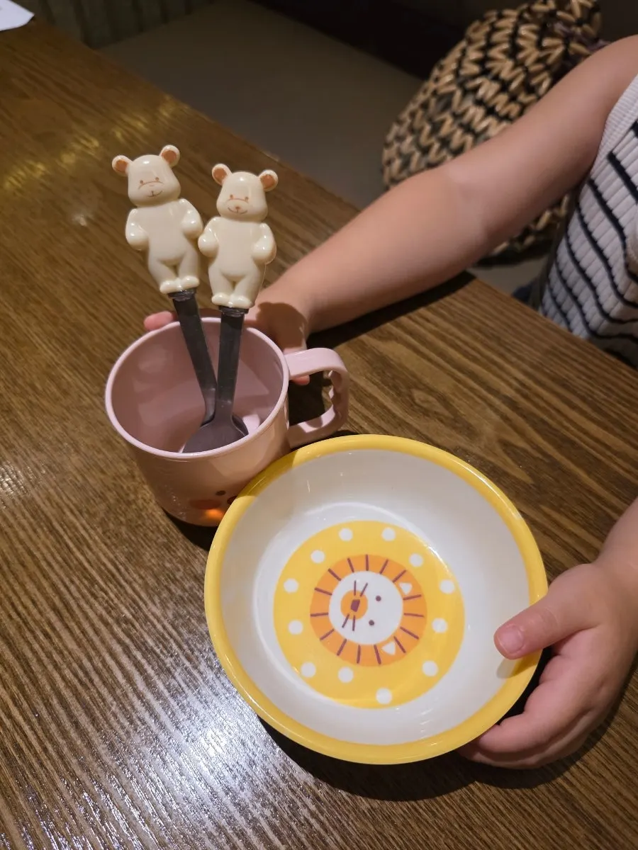 모담다이닝 아기 식기 세팅