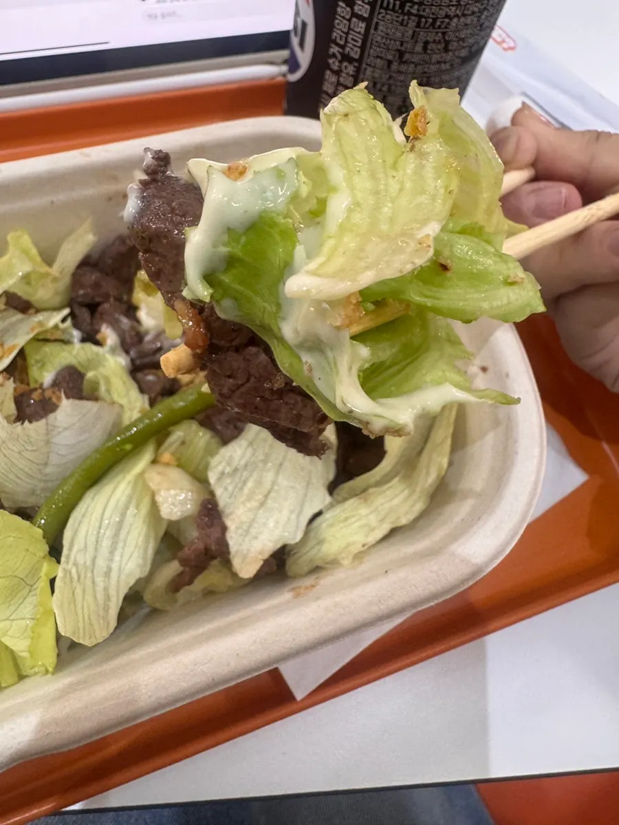 A Beef Light Protein Box meal