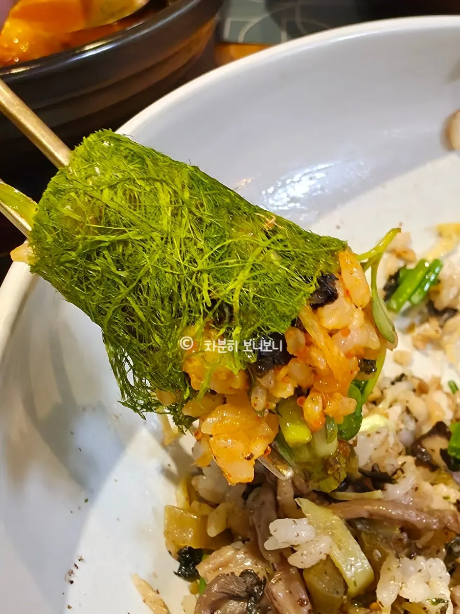 Mild bibimbap and noodles at SABAL, a Gwanghwamun Korean restaurant