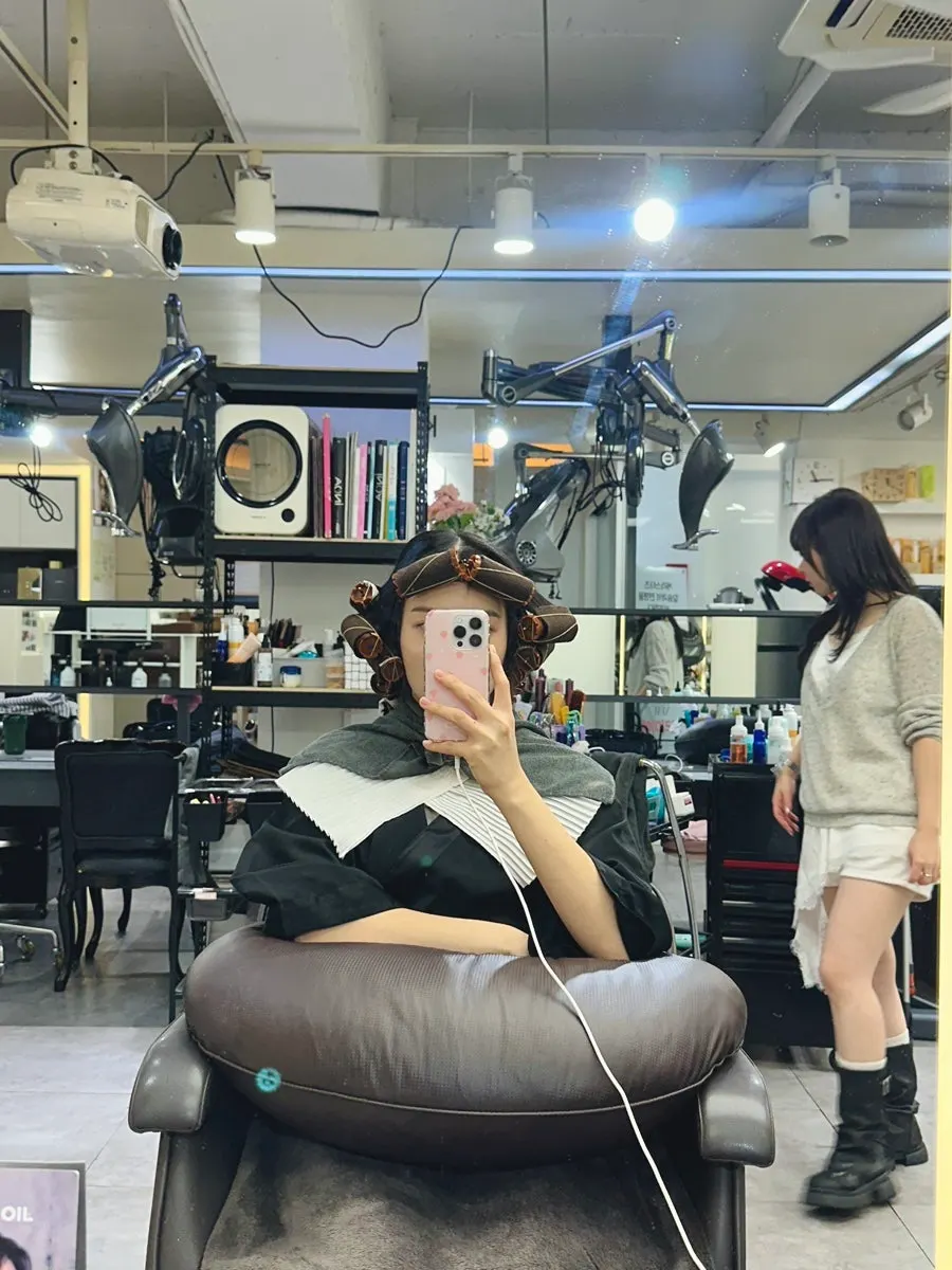 그레이스펌 로드를 감은 시술 과정