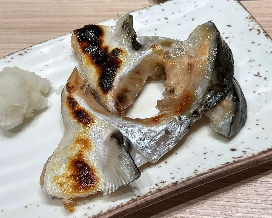 한정 메뉴 카마 소금구이 안내