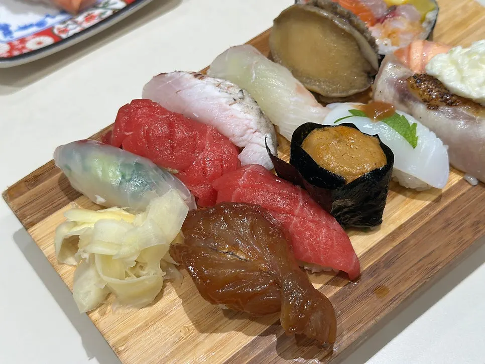 Vivid red tuna akami sushi